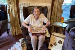 care-home-chesterfield-christmas-presents-1