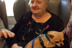 pet-therapy-nursing-home-rotherham-4