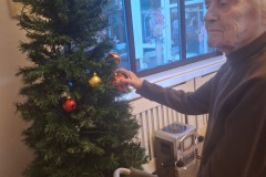 decorating for Christmas at Charnley House care home in Hyde