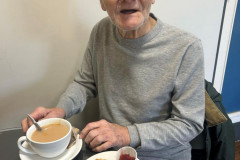 care home Rotherham - trip to Clifton Park